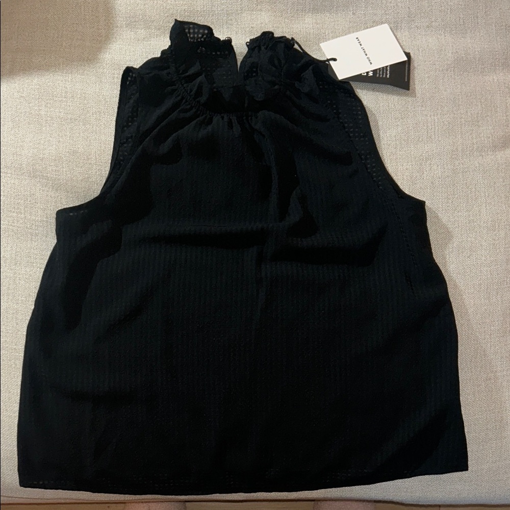 Who What Wear Jet Black Top Small